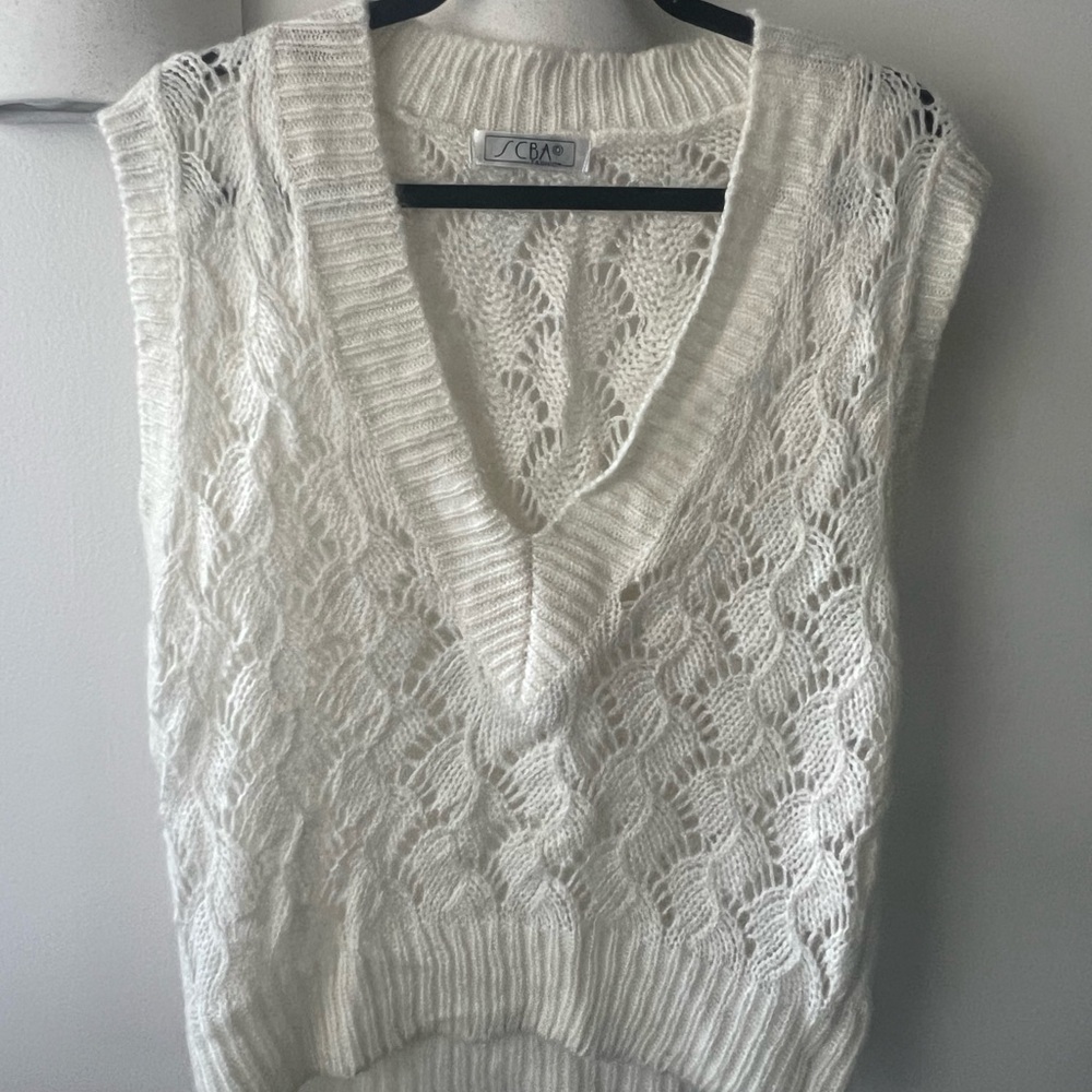 Women's White Knit Sweater Vest
